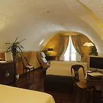 依波娜坎伯吉奥瑞拉斯酒店 住宿加早餐酒店
