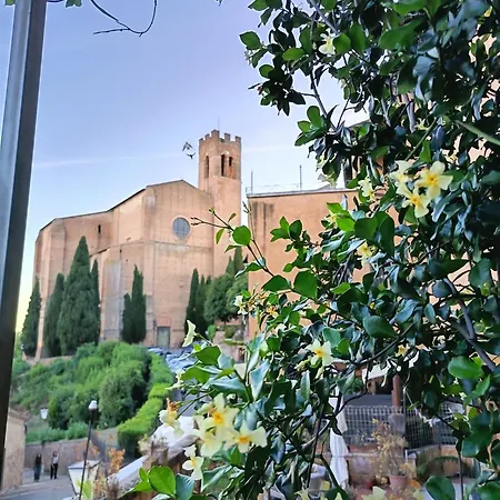 Residenza D'epoca Campo Regio Relais Bed & Breakfast Siena