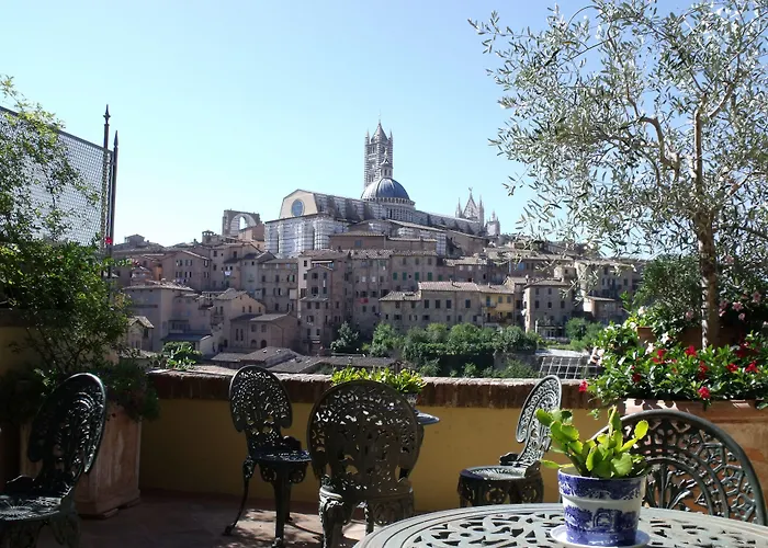 Residenza D'epoca Campo Regio Relais 4* Siena