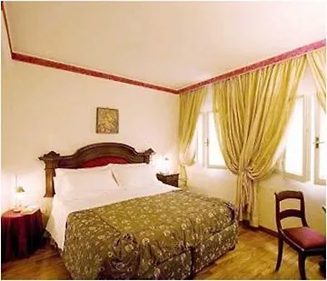 Residenza D'epoca Campo Regio Relais 4* Siena
