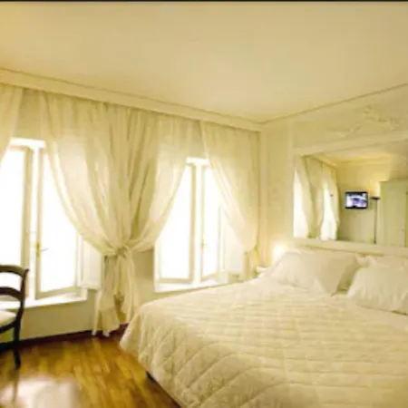 Bed & Breakfast Residenza D'epoca Campo Regio Relais Siena