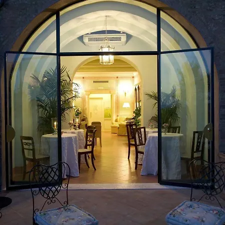 Bed & Breakfast Residenza D'epoca Campo Regio Relais Siena